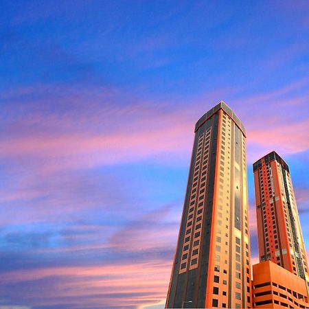 Orange Suites Hotel Манама Екстериор снимка