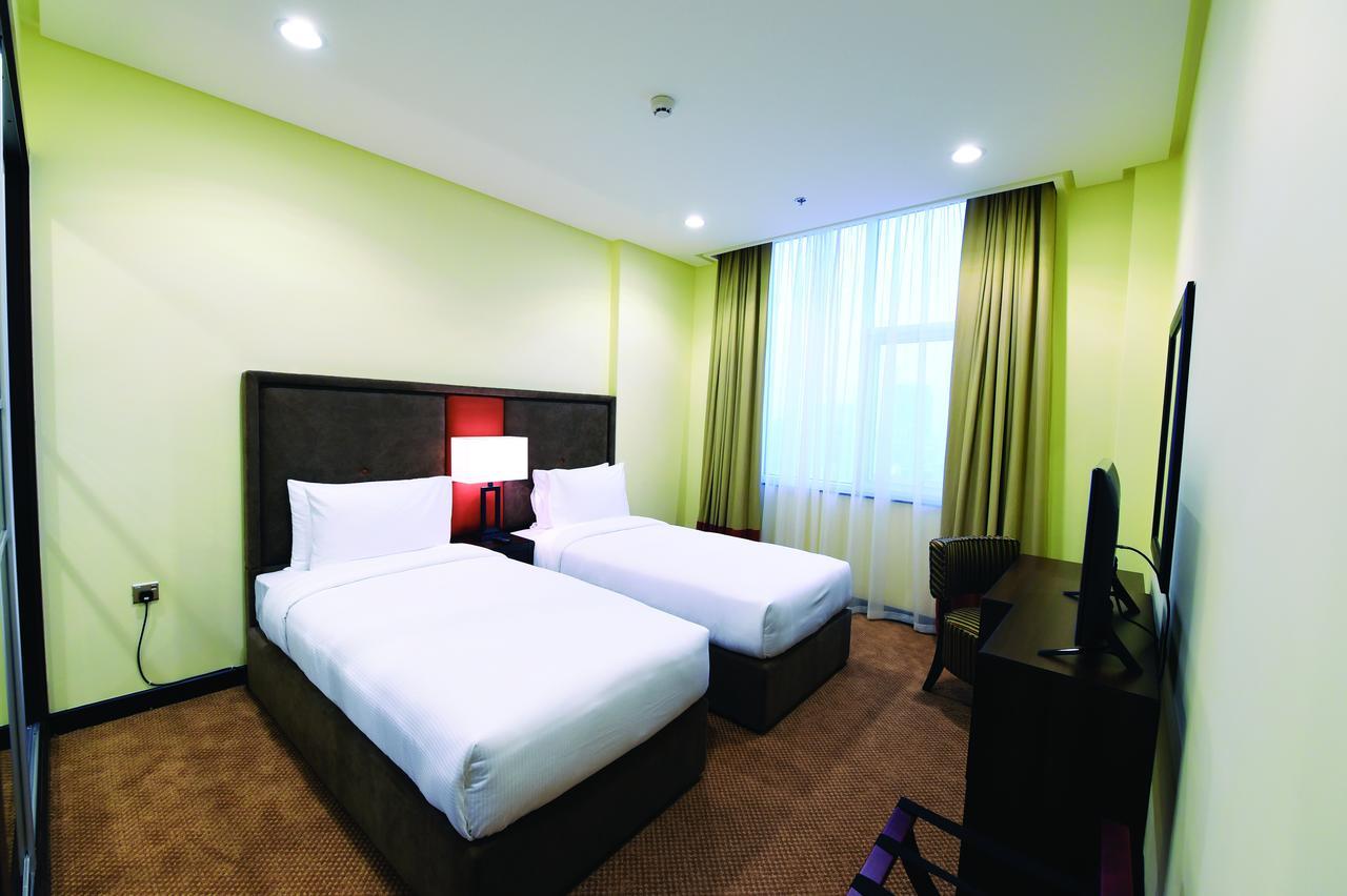 Orange Suites Hotel Манама Екстериор снимка
